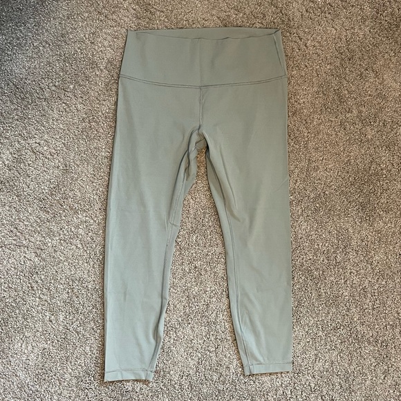 lululemon athletica Pants - Lululemon Wunder Under High-Rise 7/8 Leggings *Full-On Luxtreme 25"